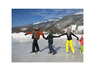 Kaiserwinkl, Winter, Eislaufen