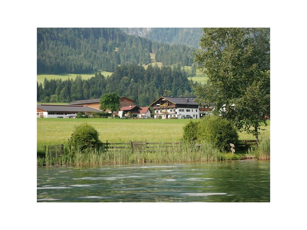 Lamplhof vom See gesehen