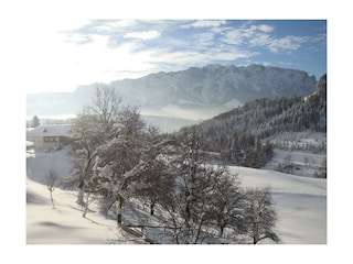 Die wunderbare Aussicht auf den Zahmen Kaiser