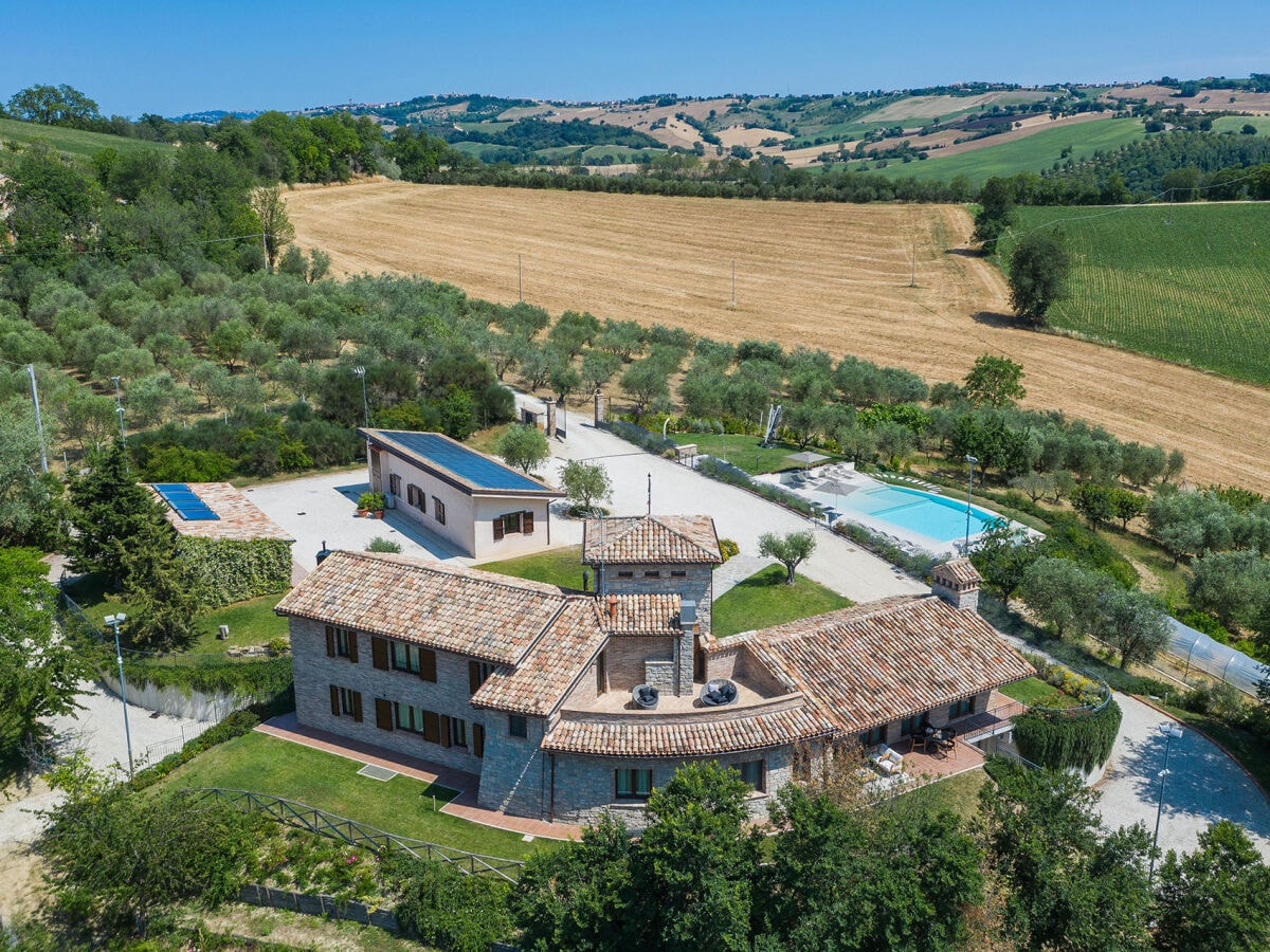 Villa Flavia - Villa von oben gesehen