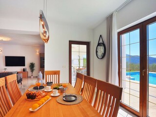 Villa Gata Caratteristiche 25