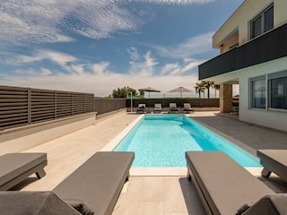 Villa Vrsi Outdoor Recording 10