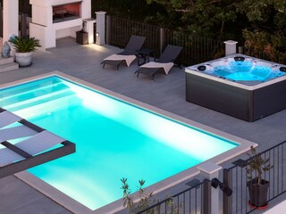 Villa Maslenica Outdoor Recording 37