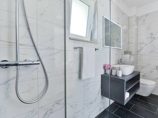 Villa Vinjerac Features 67