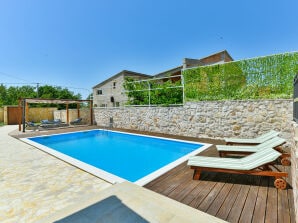 Stone Villa Anita with pool - Galovac - image1