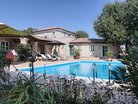Villa Karim