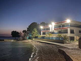 Marina Bayresort