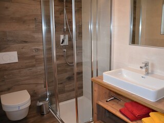 Badezimmer 1 Wohnung 2