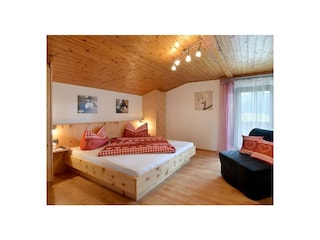 Schlafzimmer 3