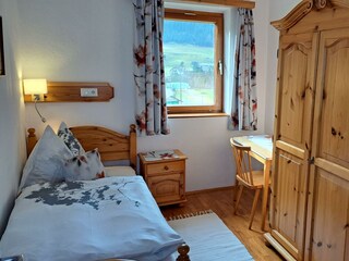 Einbettzimmer
