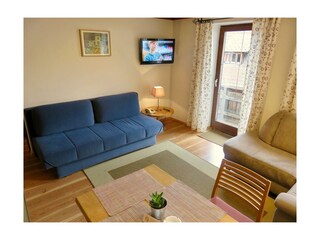 Schlafcouch & Balkonausgang nach Osten