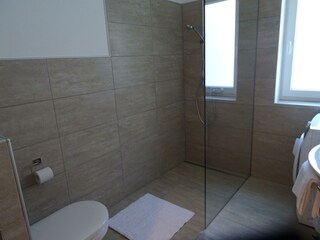 Dusche Apartment-Garten