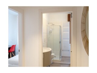 Bedroom n. 3 and Bathroom n. 2