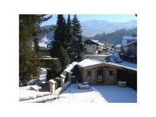 Blick vom Balkon /Küche