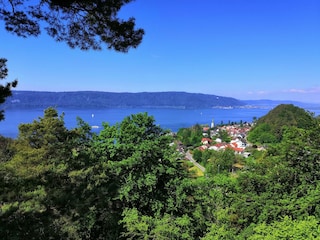 Wanderweg mit Blick auf Sipplingen