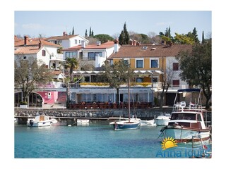 Appartamento per vacanze Njivice Ambiente 21