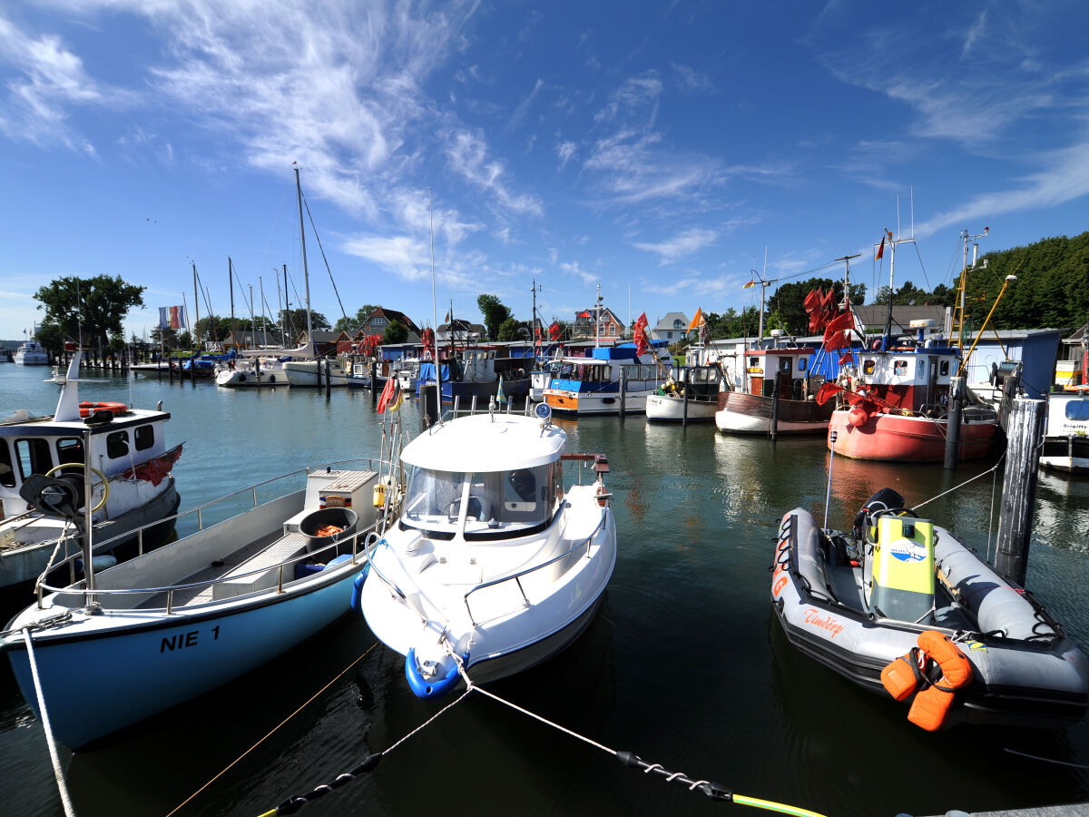 Boote im Niendorfer Hafen