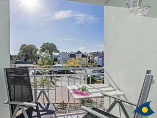 Balkon mit Sitzmöglichkeiten