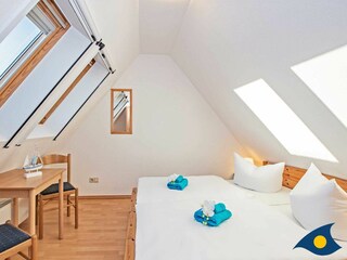 2. Schlafzimmer mit einem Doppelbett