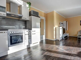 Essbereich mit offener Küche