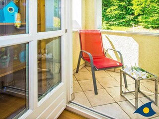 zweiter Balkon mit Sitzmöglichkeit