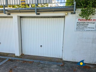 Garage RO I 07 Maße Einfahrt 2.20m breit, 1.95m hoch