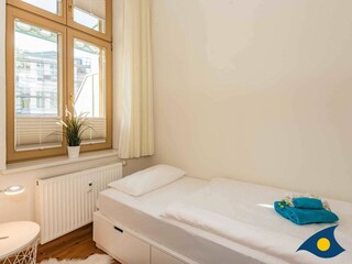 Schlafzimmer 2 mit 2 Einzelbetten