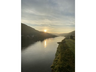 Sonnenaufgang an der Elbe bei Bad Schandau