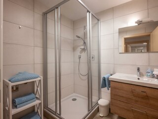 Badezimmer Rundblick_1