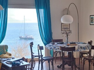 Essbereich im Wohnzimmer