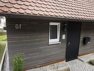 Eingangsbereich des Brennereihäusschens