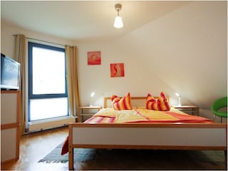 2. Schlafzimmer im Obergeschoss