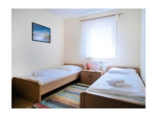 Schlafzimmer mit Einzelbetten