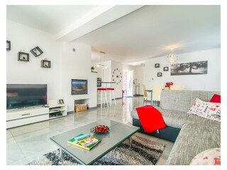 Villa Nedescina Caratteristiche 6