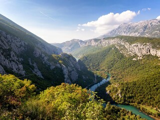 River Cetina surrounded by unspoiled nature, Zip-line