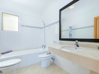 Apartamento de vacaciones Cala Mendia Características 29