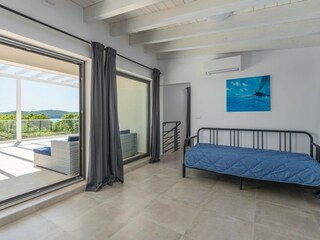 Villa Pomer Caratteristiche 16