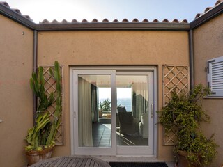 Villa Costa Paradiso Buitenaudio-opname 7