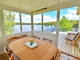 verglaste Veranda mit traumhafter Aussicht