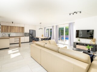 Villa Svetvinčenat Caratteristiche 23