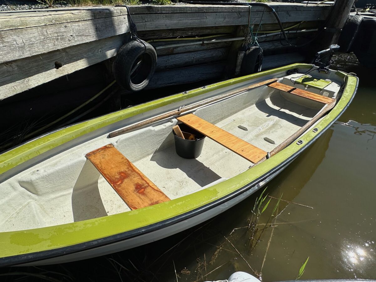 Boot (444 cm Länge) mit Motor inklusive