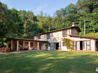 Villa Camaiore Buitenaudio-opname 2