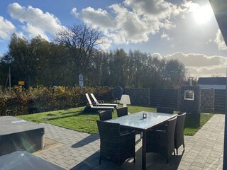 Terrasse mit Grill