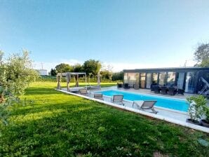 Holiday house Villa Gracia, Pula - Istria - Šišan - image1