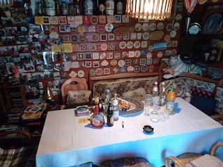 Grillhütte für die Gäste auf dem Grundstück