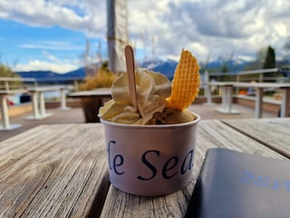 Biergärten, mit traumh. Aussichten auf Berge und Seen.