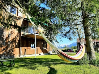 Eure Wohlfühloase, mit Balkon, Garten & Spielplatz