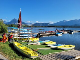 Boote, Paddeln Surfen unser kl. Brachclub am Hopfensee