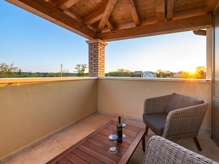 Gemütliche Terrasse mit Aussicht