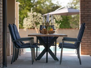 Details from the terrace